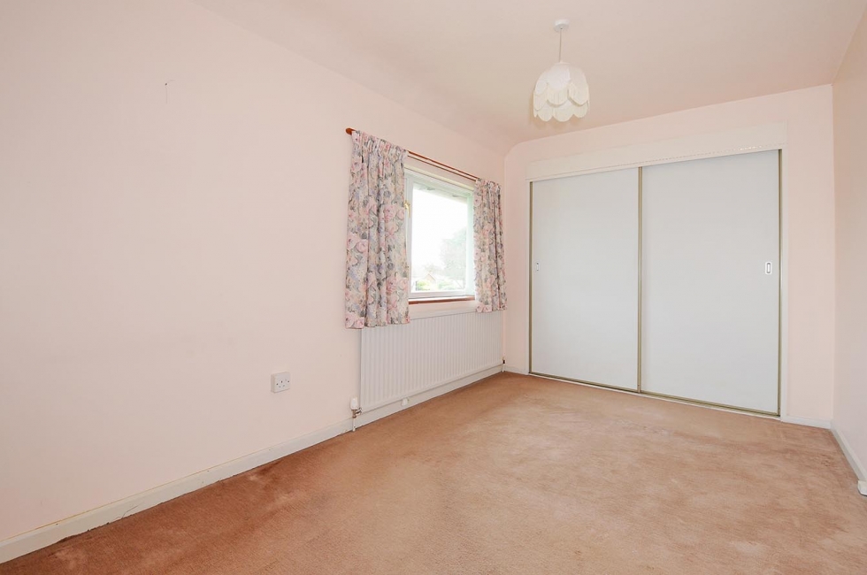 Property for Sale, West Wittering 7 Summerfield Road Baileys Estate Agent